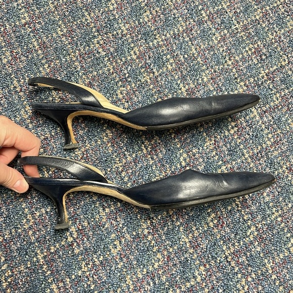 Preloved Manolo Blahnik dark blue heel size 39 - Picture 6 of 17